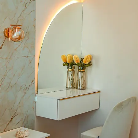 Diamond Limak, The Point *