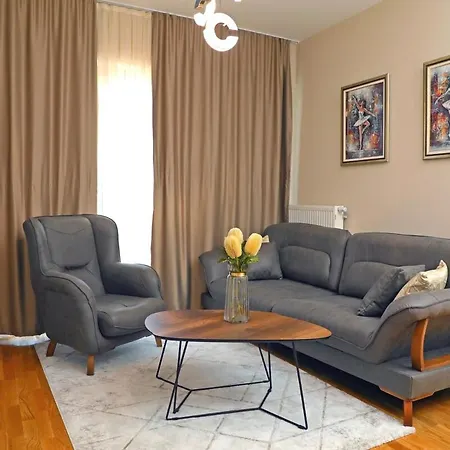 Diamond Limak, The Point * Skopje