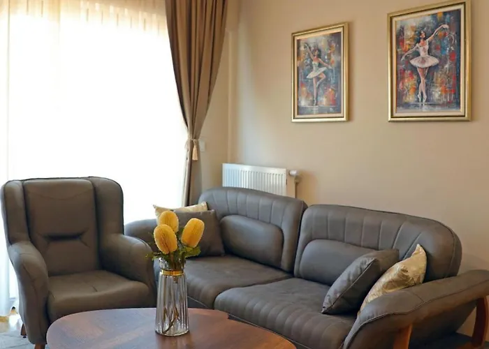 Diamond Limak, The Point *