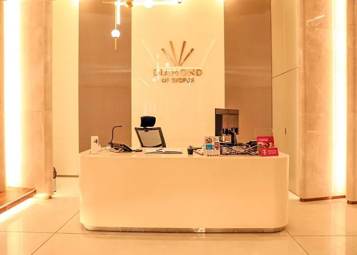 Diamond Limak, The Point