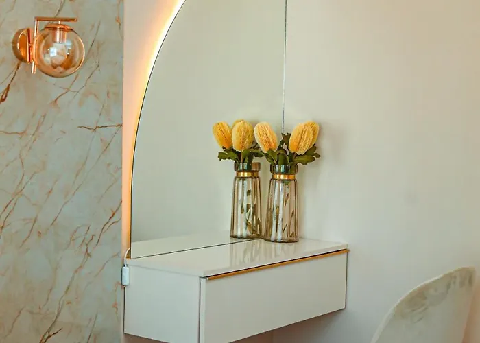 Diamond Limak, The Point *