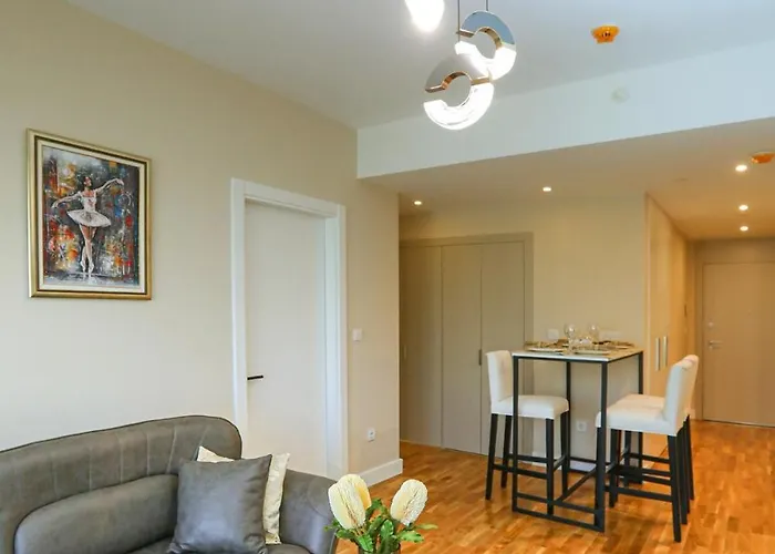 Diamond Limak, The Point *